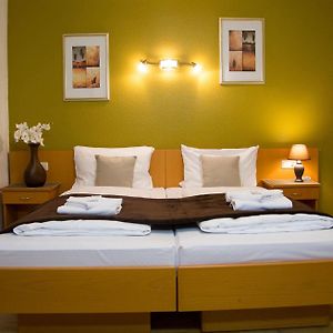 Garni Hotel Roedelheimer Hof